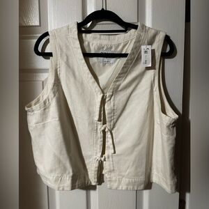 🤍 NWT Lightweight Linen Blend Tie-Front Tank Top 🤍